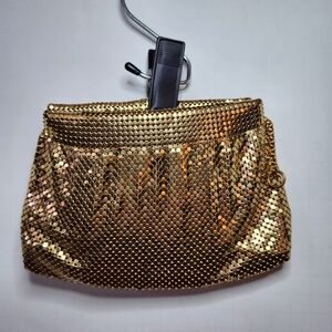 True Vintage Whiting and Davis (?) Gold Sequin Mesh Zip Up Clutch Bag